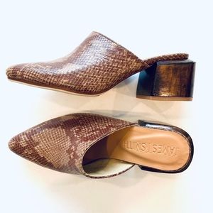 James Smith Le Point Clog Mule